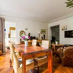 Veeve - Home Comforts By Gare Saint-Lazare