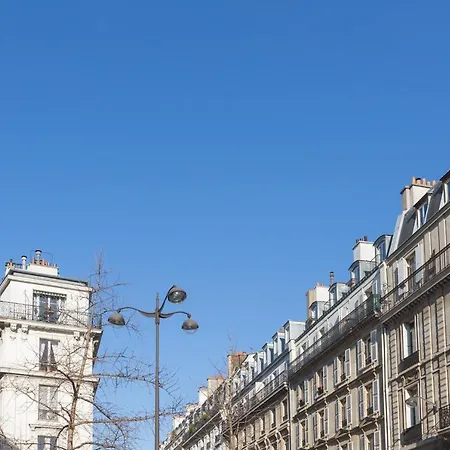 Apartment Veeve Comforts By Gare Saint Lazare